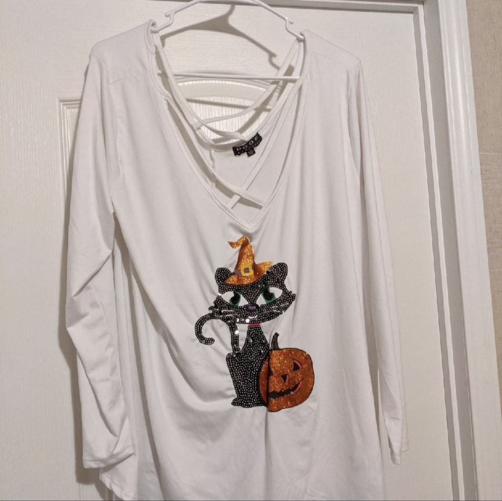 Women's 1X Poof New York Halloween themed Shirt